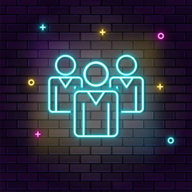 İş kadını, lider, koyu tuğlalı duvarda çok renkli neon ikon.