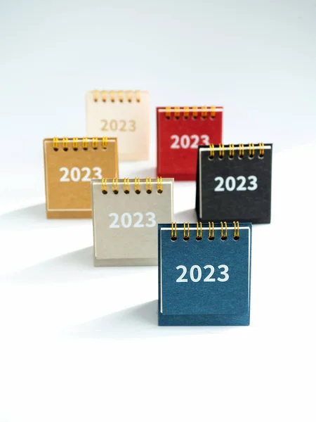 2023 Αριθμοί Του Νέου Έτους Διάφορα Πολύχρωμα Μικρά Ημερολόγια Γραφείου — Φωτογραφία Αρχείου