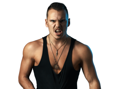 Kolsuz gömlekli bir adam yoğun öfke gösteriyor. Cesur ve dinamik stil, reklamlar, psikolojik kavramlar, duygusal reklamlar veya spor promosyonları için uygun..