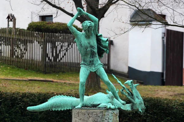 Obermylau Γερμανία Μαρτίου 2023 Μνημείο Του Δράκου Που Σκότωσε Τον — Φωτογραφία Αρχείου