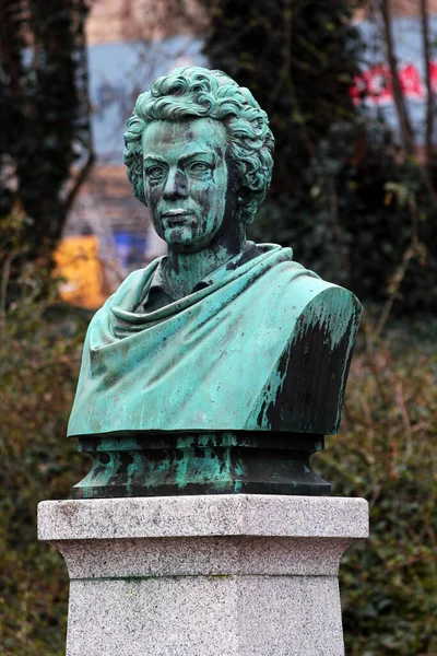 德国普劳恩 2023年3月28日 德国诗人 作家朱利叶斯 莫森纪念碑 以其爱国诗作 安德烈亚斯 霍费尔 而为世人所铭记 — 图库照片