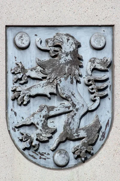 stock image Oelsnitz, Germany - March 29, 2023: Coat-of-arms of Oelsnitz, a town in Vogtland region of Saxony, located on a bridge across White Elster river