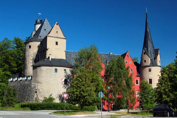 Zamek Stein Południowy Wschód Zwickau Dzielnicy Hartenstein Skalistym Brzegu Rzeki — Zdjęcie stockowe