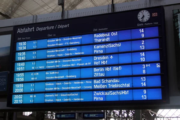 Dresden Almanya Haziran 2023 Dresden Hauptbahnhof Dresden Ana Tren Istasyonu — Stok fotoğraf