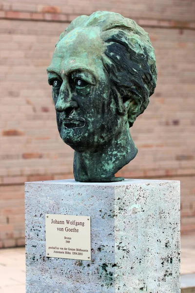 그리스 2023 독일의 극작가 소설가 볼프강 괴테에게 바치는 기념비 튀링겐 — 스톡 사진