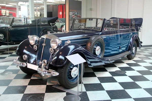 즈비카우 2023년 20일 1937년 즈비카우의 호르히 박물관에서 아우디의 전신인 자동차 — 스톡 사진