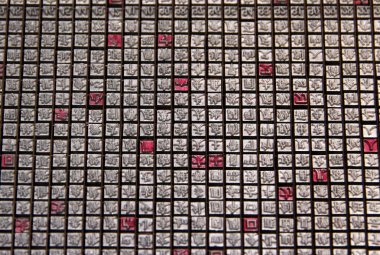 Nuremberg, Almanya - 26 Ağustos 2023: 1985 'ten önce HWA Shing, Tayvan tarafından yapılmış 2100 standart karakterli bir Çin daktilosunda metal daktilo. Nuremberg 'deki DB Müzesinde yer almaktadır..