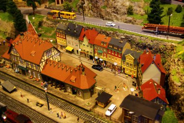 Netzschkau, Almanya - 26 Kasım 2023: Saksonya 'nın Vogtland ilçesinde yerel kulübün demiryolu sergisi. Demiryolu modelliği Almanya 'da popüler bir hobidir..