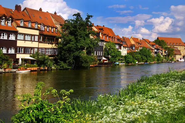 Küçük Venedik, Regnitz nehrinde eski bir balıkçı kasabası, şimdi Almanya 'nın Bamberg kentinin pitoresk bir parçası.