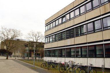 Goettingen, Almanya - 12 Mart 2025: Georg-August Üniversitesi Kampüsü, 1734 yılında George II.