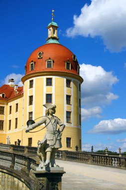 Almanya 'da Saksonya' da Dresden yakınlarındaki Moritzburg kalesi