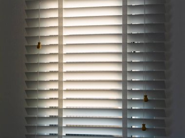 Işık filtrelemesi iç mekan minimalist tarzını ev ortamını kapatır