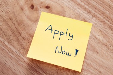 Eylem iş uygulamalarını motive edici bir notla almanız için bir hatırlatma.