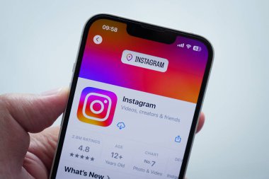 Bangkok, Tayland-13 Haziran 2025: iPhone, sosyal medya uygulaması instagramında Instagram uygulaması