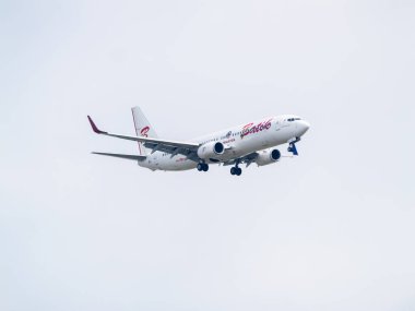 Bangkok, Tayland-26 Aralık 2024: Bangkok Tayland 'daki Don Mueang Havalimanı' na bir yerli havayolu uçağı indi.