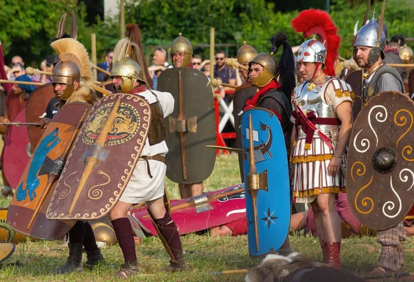 Aquileia Italia Junio 2014 Detalle Batalla Entre Los Romanos Los — Foto de Stock