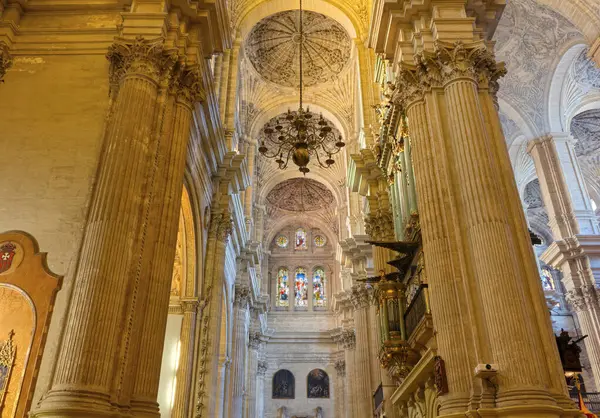 Zentralschiff Der Kathedrale Von Málaga Spanien lizenzfreie Stockbilder