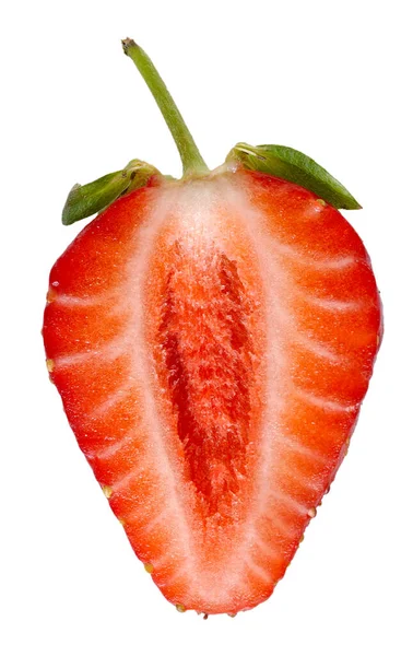 在白色背景上分离的草莓片 — 图库照片