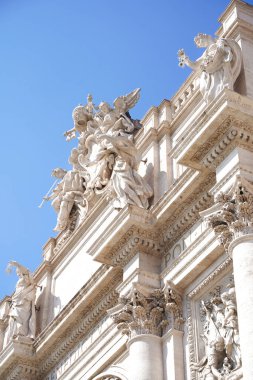 Fontana di Trevi 'nin güzel görüntüsü