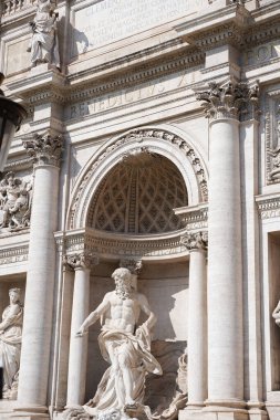 Fontana di Trevi 'nin güzel görüntüsü