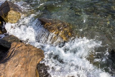 Beautiful sea waves with seashore.