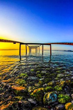 HDR Görüntü Üzerinde Gün Doğumu (Yüksek Dinamik Aralık)