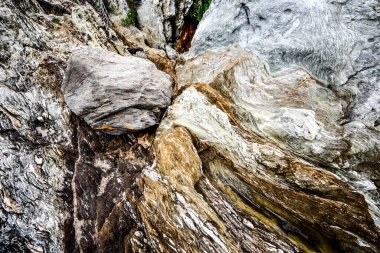 Doğal taş, tuğla duvar. Geçmişi ve dokusu. Fotoğraf. HDR Resmi (Yüksek Dinamik Aralık).