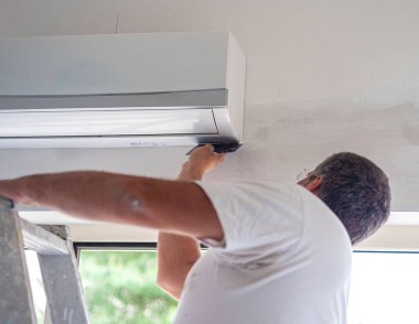 İşçi sıva aracı alçı mermer iç alçı kaba