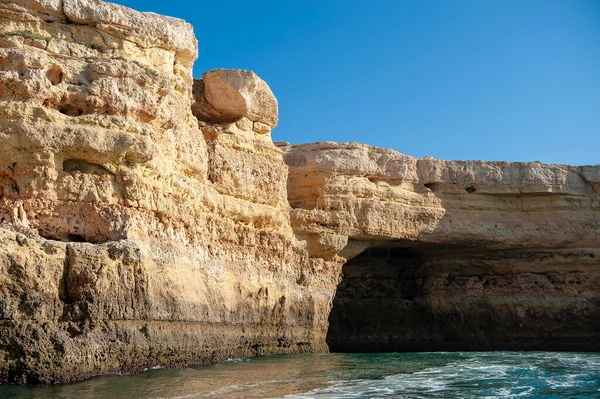Algar Dos Capitates Formazioni Rocciose Sulla Costa Dell Algarve Portogallo — Foto Stock