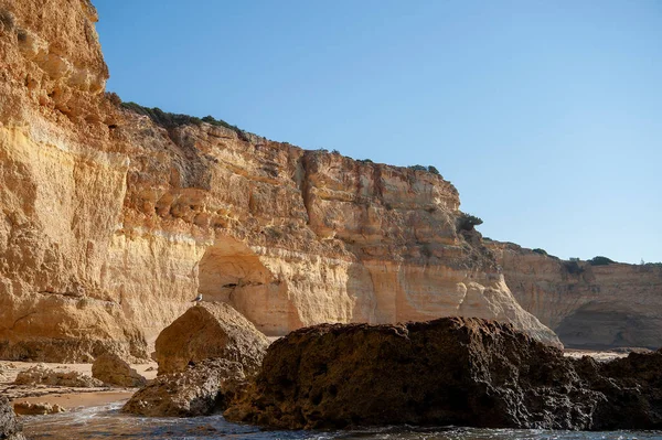 Portekiz Algarve Sahilinde Kaya Oluşumları — Stok fotoğraf