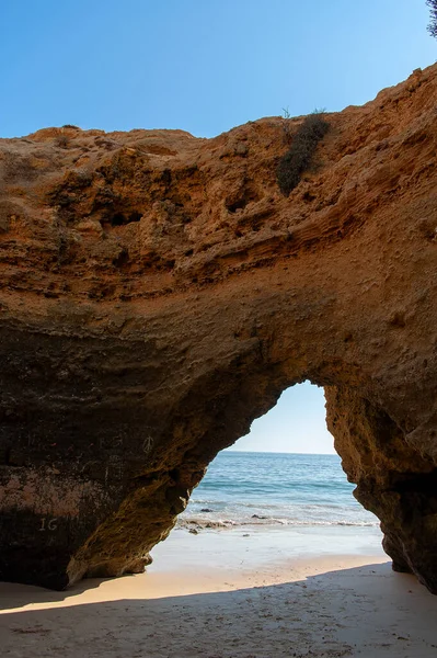 Praia Maria Luisa Com Formação Rochosa Albufeira Algarve Portugal — Fotografia de Stock
