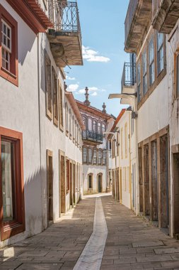 Sao Joao de Pesqueira Tarih Merkezi Mimarisi, Douro Vadisi, Portekiz.