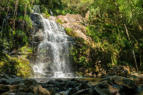 葡萄牙Vouga Aveiro Cabreia Sever Vouga的美丽瀑布 — 图库照片