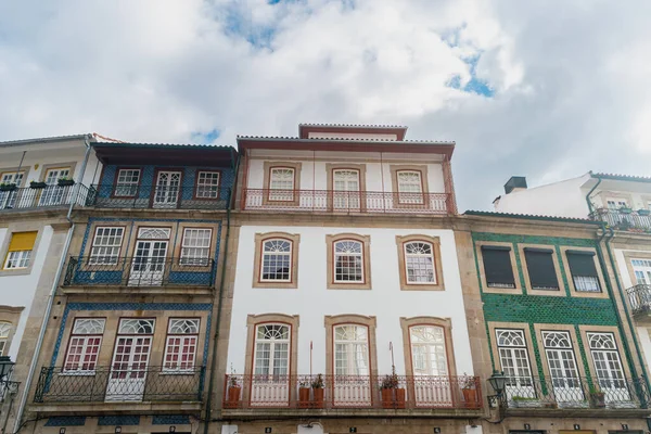 Geleneksel Binalar Cephe Balkonlar Viseu Portekiz — Stok fotoğraf