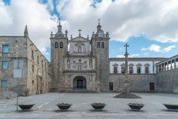 Vista Para Edifício Catedral Claustro Viseu Origens Cidade Viseu Remontam Fotos De Bancos De Imagens Sem Royalties