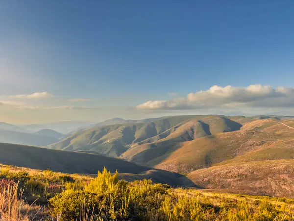 Görüntü Serra da Arada, Sao Pedro do Sul, Portekiz, Portal do Inferno yakınlarında