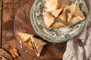 Portekiz, Vila Real 'den Pitos de Santa Luzia adında geleneksel Portekiz tatlıları.