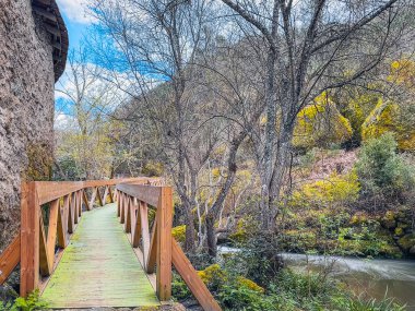 Trilho dos Gaios. Tabua, Coimbra 'daki Cavalos Nehri boyunca yürüme yolları, Portekiz' in merkezi.