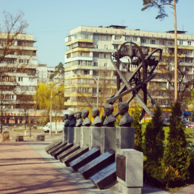 Çernobil Kahramanları Sokağı. Kyiv, Ukrayna