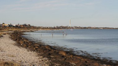 Deniz kıyısının güzel manzarası