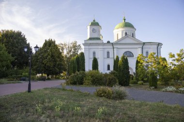Kaniv, Ukrayna - 29 Ağustos 2024: George (Dormition) Katedrali