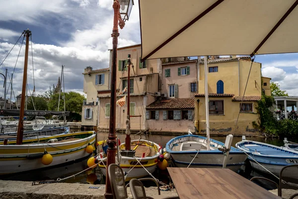 Boote Auf Dem Pier Des Hafens Von Portofino Italien Foto Stockfoto