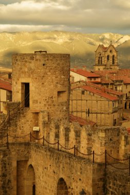 Burgos 'taki Frias şatosunun içi. Castilla y Leon, İspanya 'da. Eski tahkimat, kırsal turizm