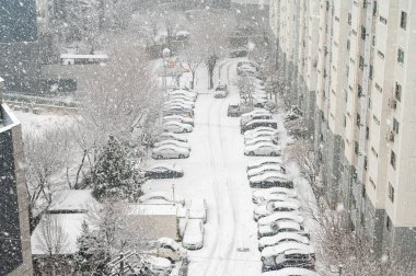 A cityscape of Seoul, South Korea with a big snow