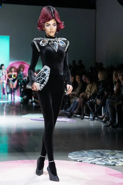 February New York Fashion Week Blonds Fall Collection Shows Gallery — 스톡 사진