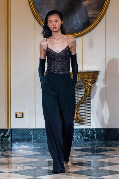 Milan Italy Şubat 2023 Milano Moda Haftası Kadın Giyim Kış — Stok fotoğraf