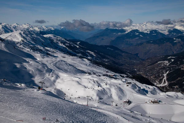 Vista Incrível Topo Das Pistas Para Estância Esqui Courchevel Alpes — Fotografia de Stock