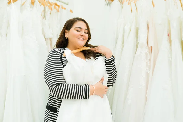 Excited Big Woman Looking Excited While Shopping Her Beautiful Wedding — Stock Photo, Image