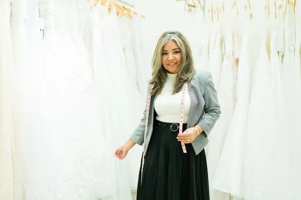 Latin Designer Working Salesperson Bridal Shop Designing Beautiful Wedding Dresses — Stock Photo, Image