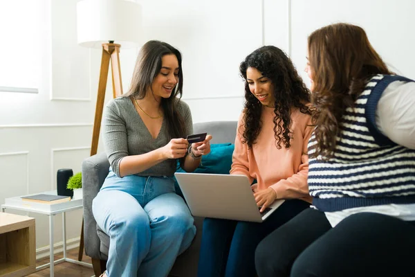 Cheerful Hispanic Women Best Friends Paying Credit Card Online Shopping — Stock Photo, Image